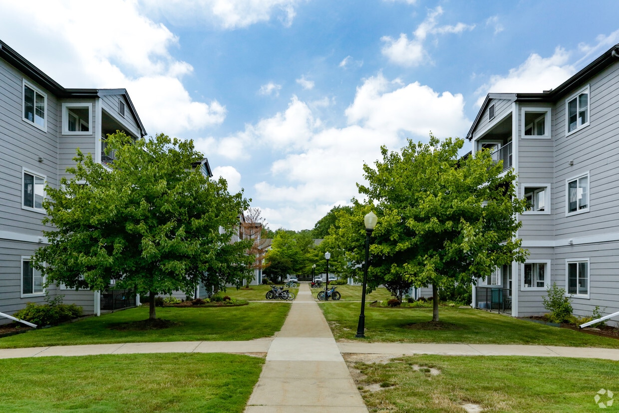 25 East - 2501 Abbot Rd East Lansing, MI - Apartments for Rent in East  Lansing | Apartments.com