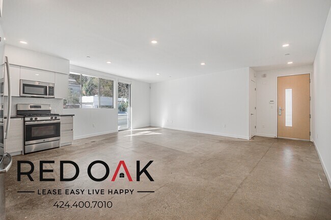 Foto del edificio - 2409 Griffith Park Blvd