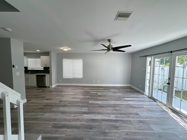 Foto del edificio - 5516 NW 22nd St