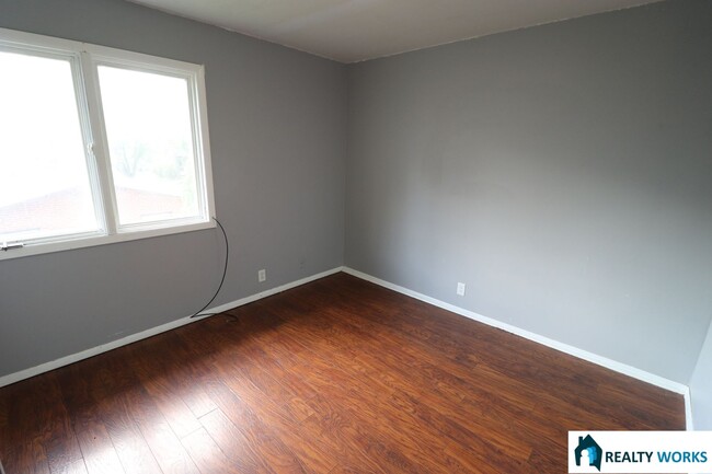 Building Photo - 2418 D St
