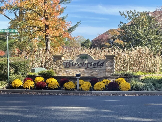 Foto del edificio - 149 Birchfield Ct