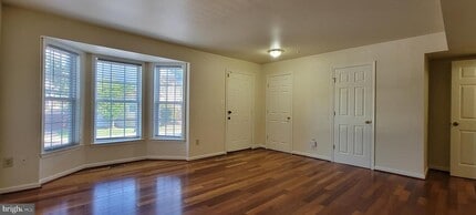 Building Photo - 601 Primus Ct