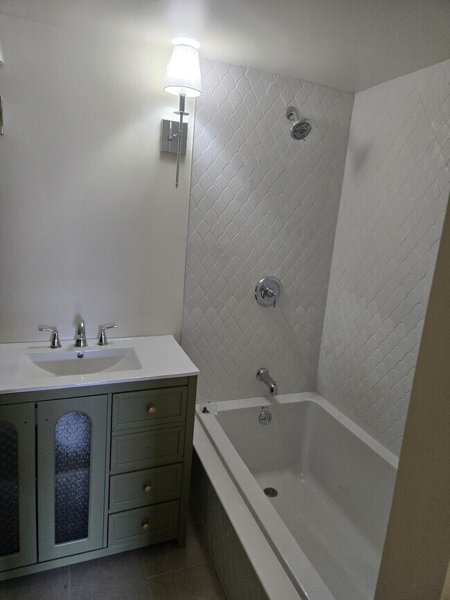 Foto del edificio - 5 Oil Mill Ln