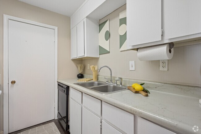 Modelo - 2 habitaciones, 1 baño - 828 pies cuadrados - Cocina - Hartwell Cove Apartments