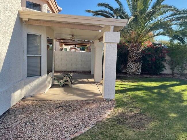 Foto del edificio - 4307 E South Fork Dr