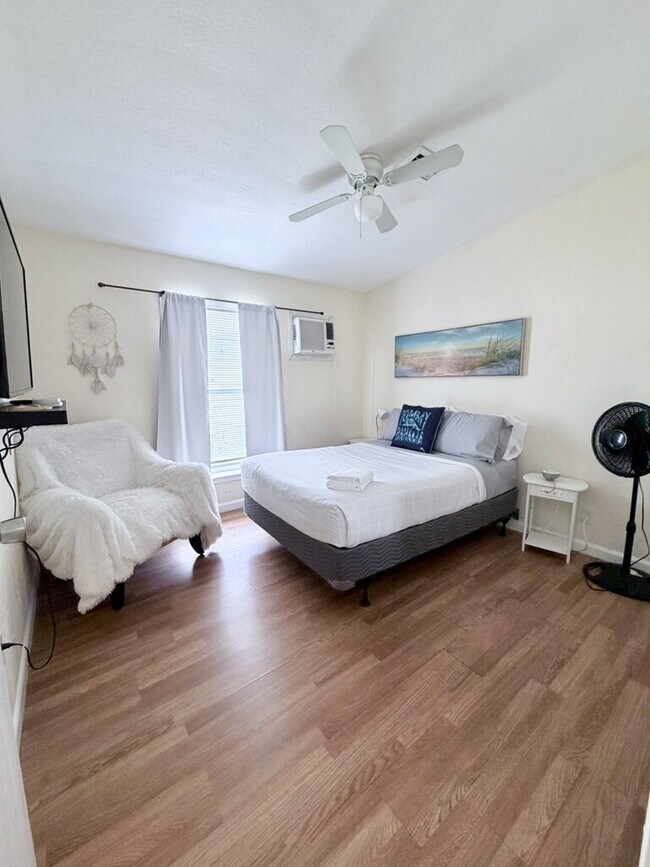 Foto del edificio - 716 21st St
