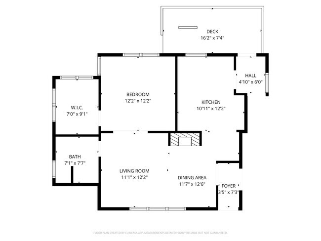 Building Photo - 156 Main St