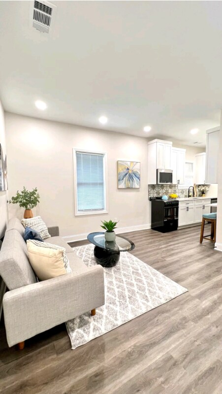 Foto del edificio - 1473 Connally Ave SW