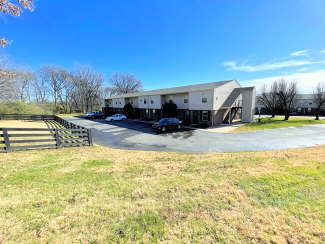 Foto del edificio - Dupont Avenue Apartments