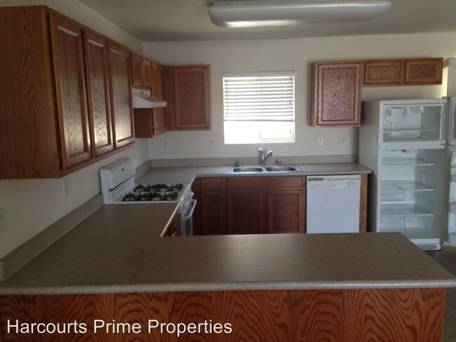 Building Photo - 73538 Sun Valley Dr