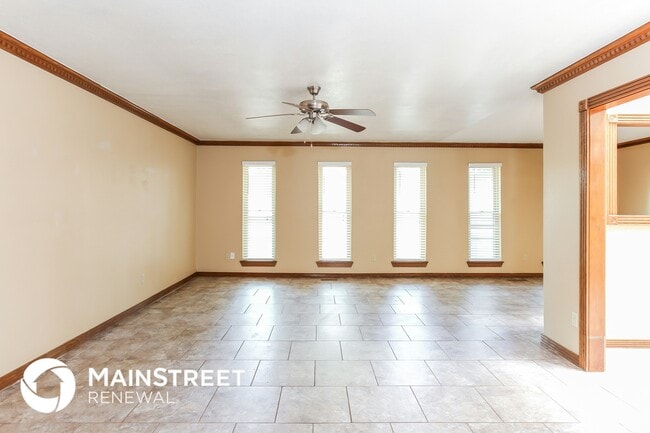 Building Photo - 8312 NW 112th St