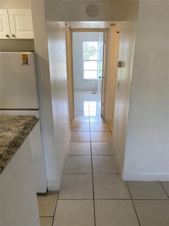 Foto del edificio - 3016 Coral Ridge Dr