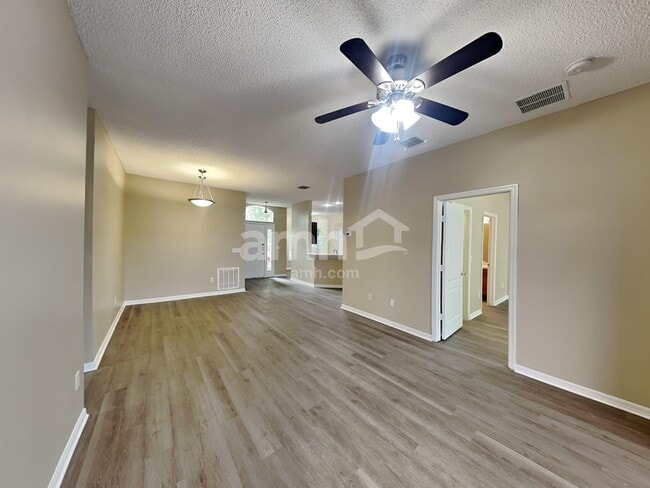 Foto del edificio - 4926 Waterside Pointe Cir