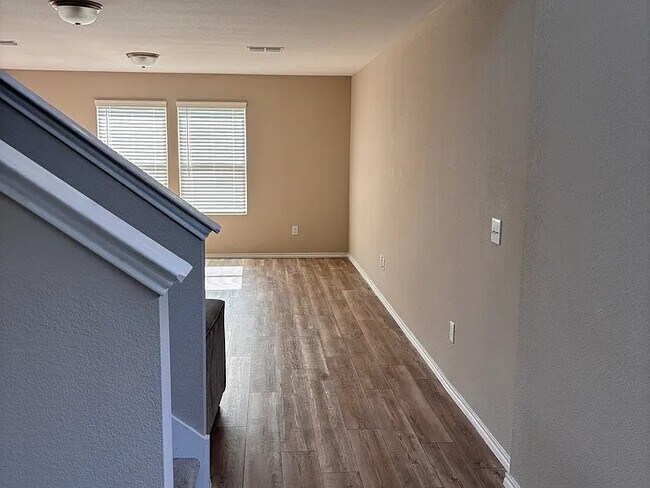 Foto del edificio - 814 Lake Fletcher Rd