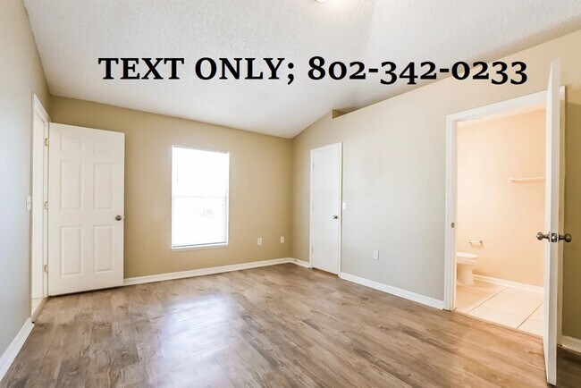 Foto del edificio - 2665 E Juliet Dr