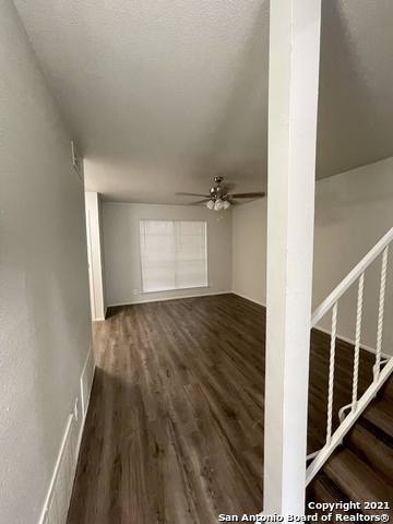 Foto del edificio - 6106 Vance Jackson Rd