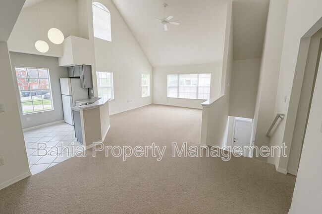 Foto del edificio - 10562 Windsor Lake Ct