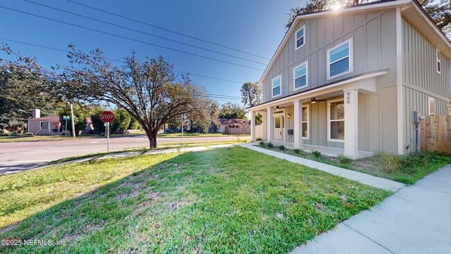 Building Photo - 966 Ingleside Ave