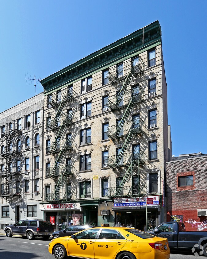 Primary Photo - 358-360 Broome St