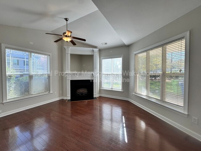 Foto del edificio - 3501 Provost St