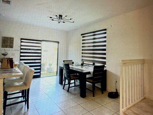 Foto del edificio - 25102 SW 108th Ave