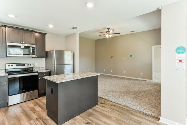 Foto del edificio - 8500 Buck Mountain Pass