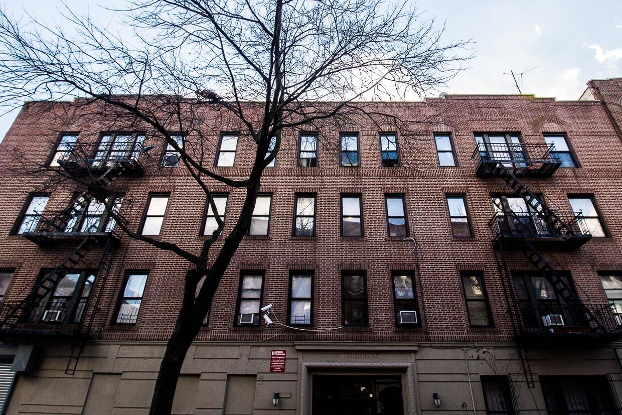 Primary Photo - 1016 Union St