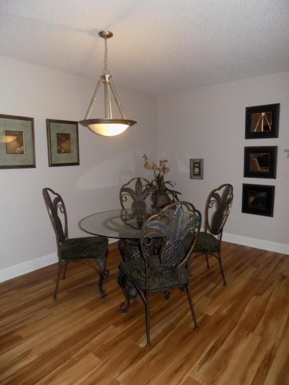 Foto del edificio - 4274 Calinda Ln
