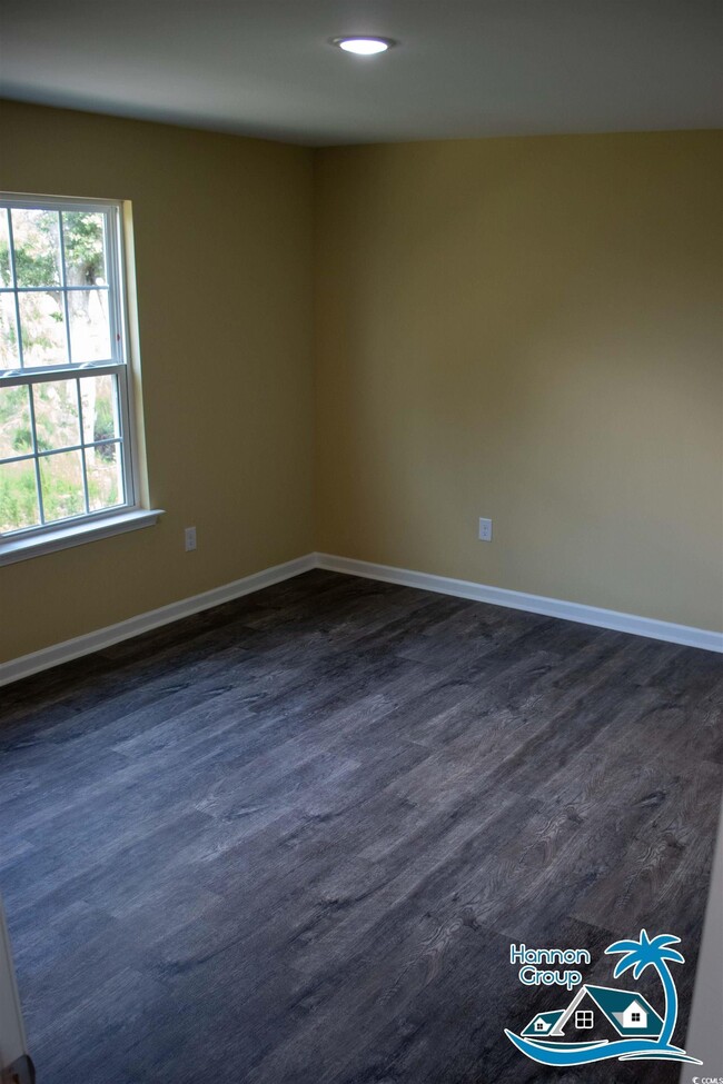 Foto del edificio - 523 Black Swamp Ct
