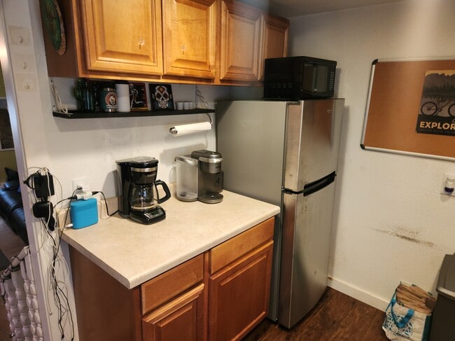 Building Photo - 4845 Delridge Way SW