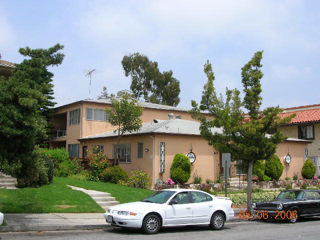 Primary Photo - 1053 18th St