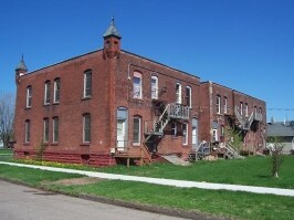 Foto del edificio - 1222-1230 Hughitt Ave