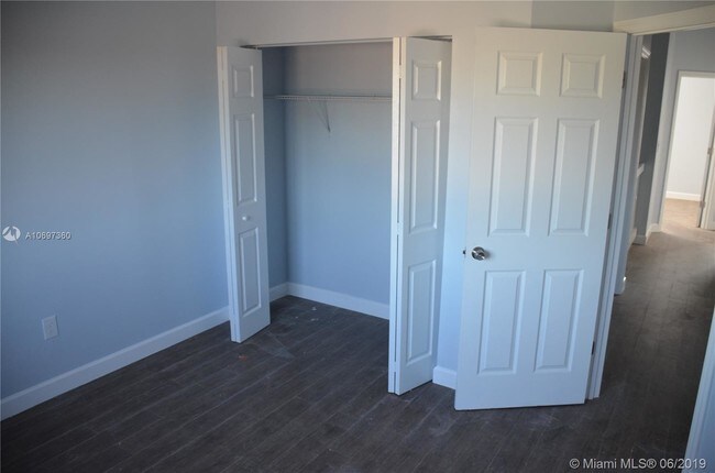 Building Photo - 25848 SW 137th Ave