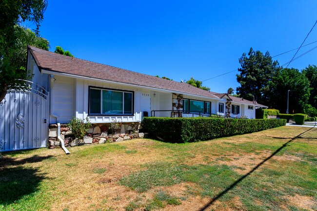 Building Photo - 13739 Erwin St