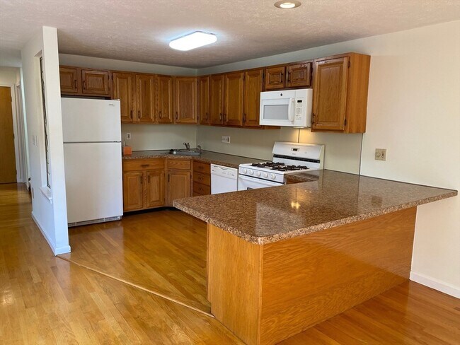 Foto del edificio - 119 Spyglass Hill Dr