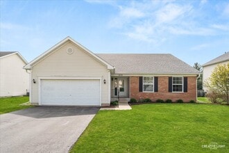 Building Photo - 2772 Cranston Cir