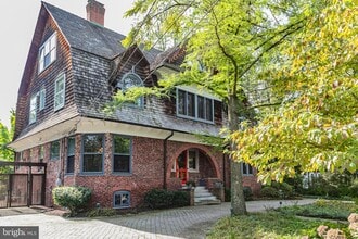 Building Photo - 54 Hodge Rd