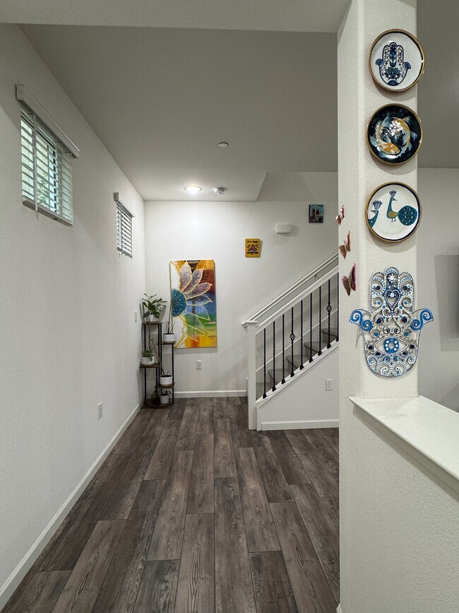 Foto del edificio - 2136 Brave Hawk Loop