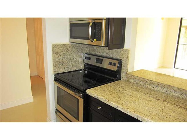 Foto del edificio - 14201 SW 88th St