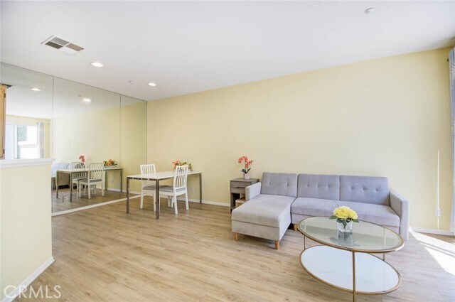 Foto del edificio - 902 Maplewood