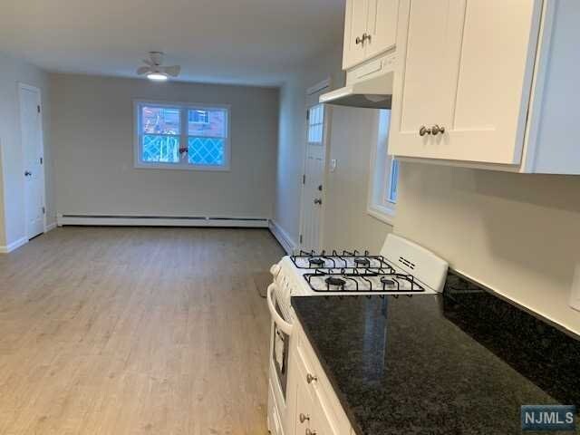 Foto del edificio - 76 Grant St