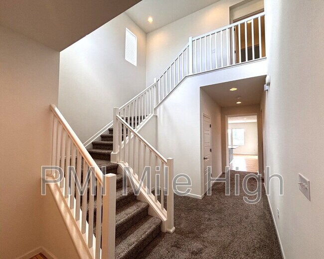 Building Photo - 15226 W 93rd Ave