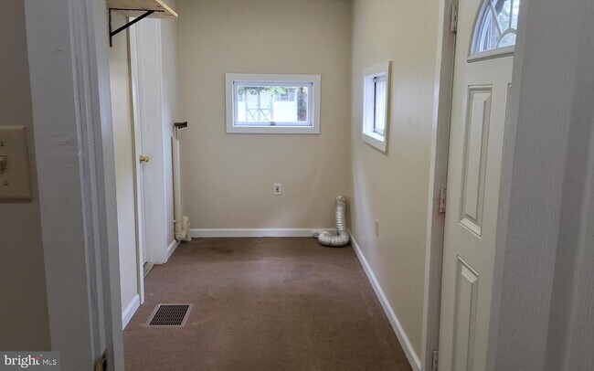 Foto del edificio - 59 W Slokom Ave