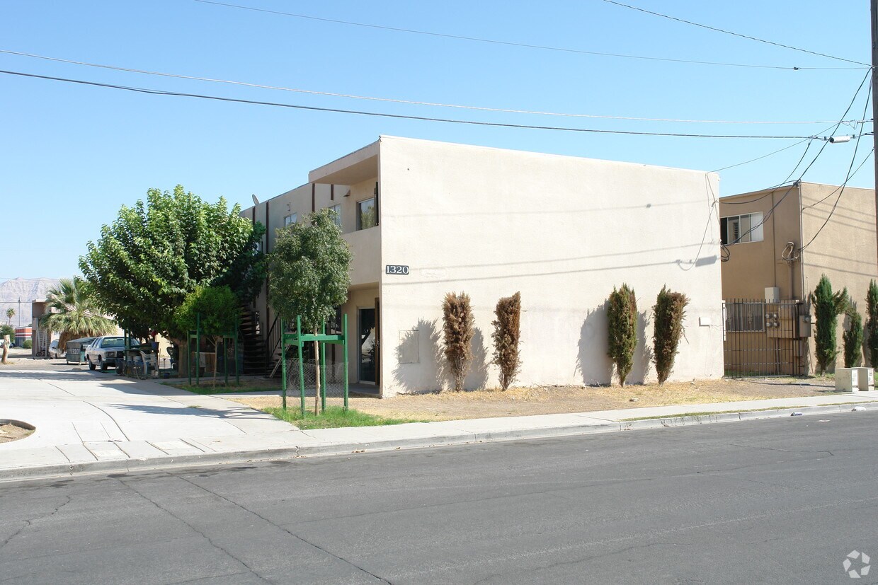 Foto principal - 1320 22nd St. North