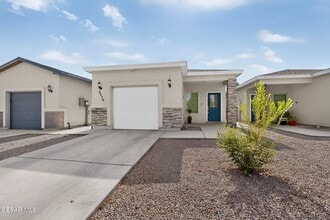 Building Photo - 6476 Harapon St