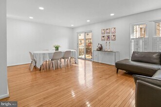 Building Photo - 6939 Copperbend Ln