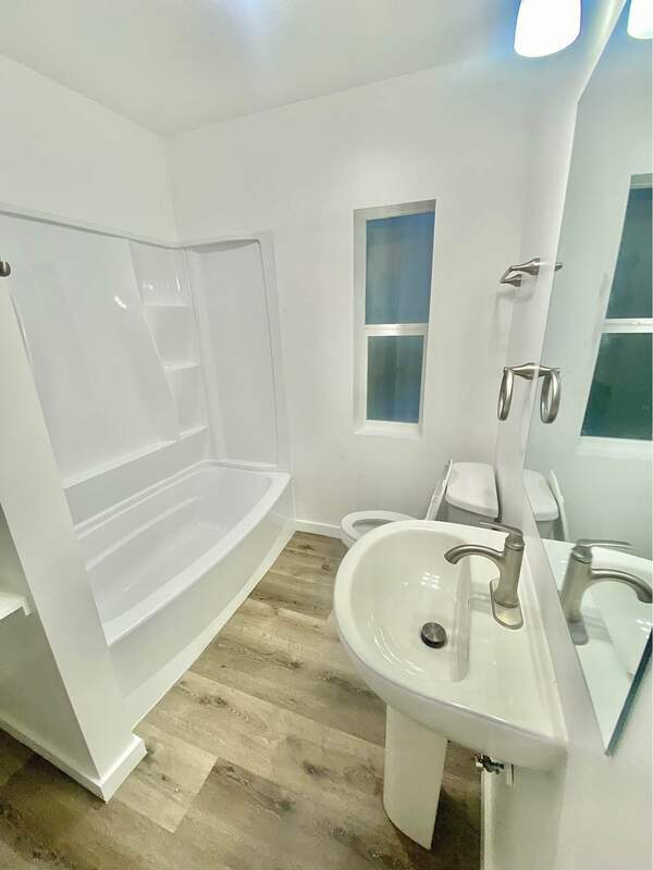 Foto del edificio - 295 E 800 S