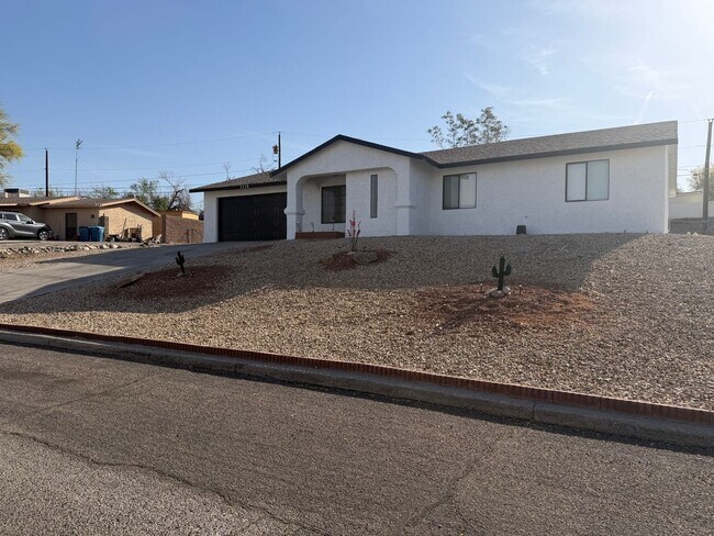 Foto del edificio - Desert Cottage- Furnished Winter/Short Term Rental