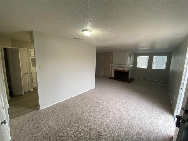 Foto principal - 9696 Walnut St