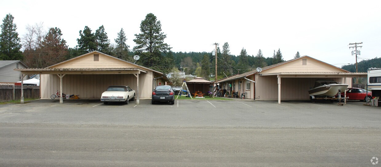 Foto del edificio - 407-417 W 1st Ave